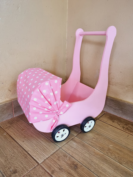 Carrito de muñecas